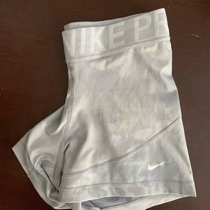 Nike spandex gray/lightgreen camouflage